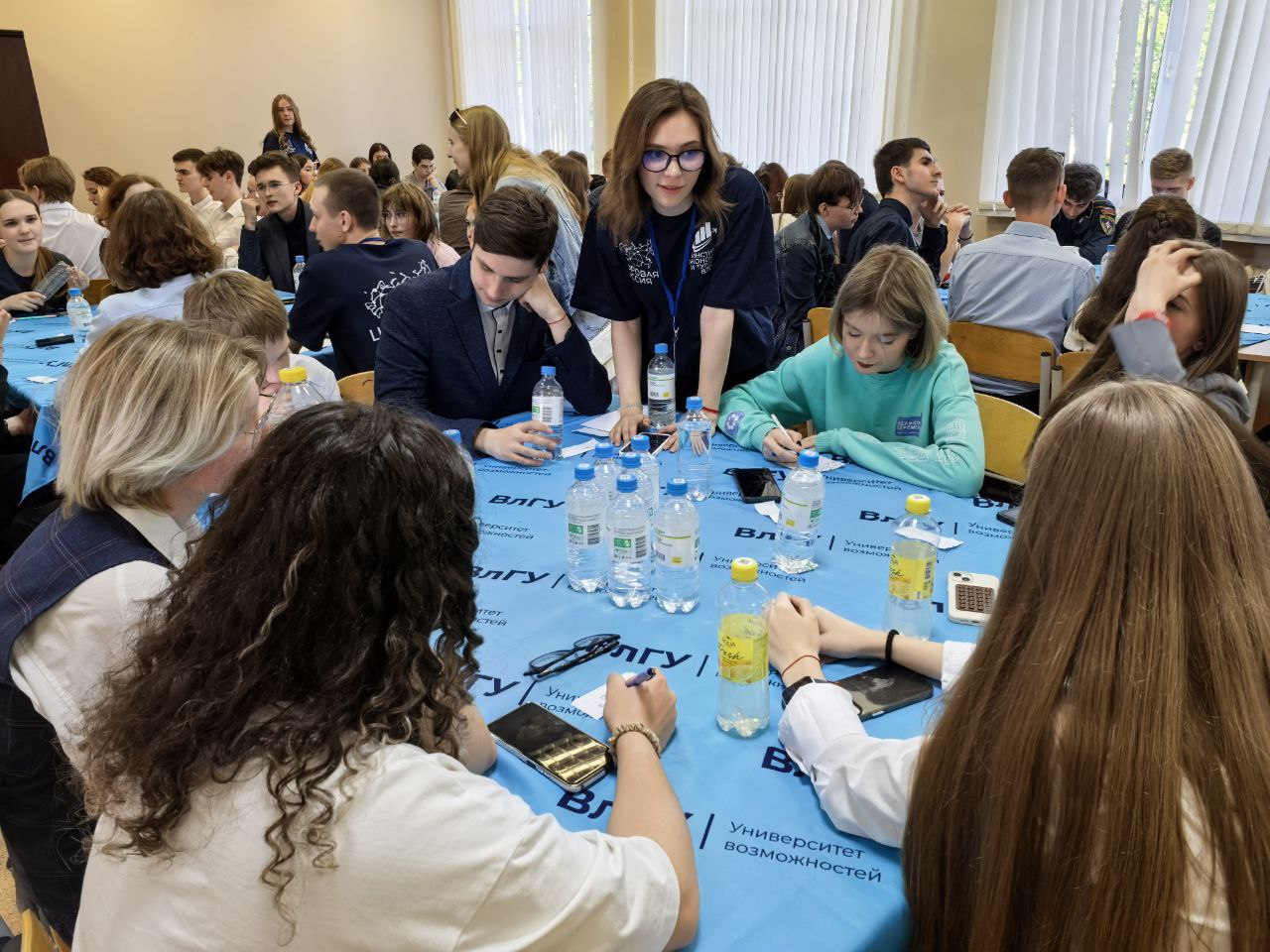 Первый региональный чемпионат по ораторскому мастерству «ЧТД» объединил школьников и цифровых волонтёров Владимирской области