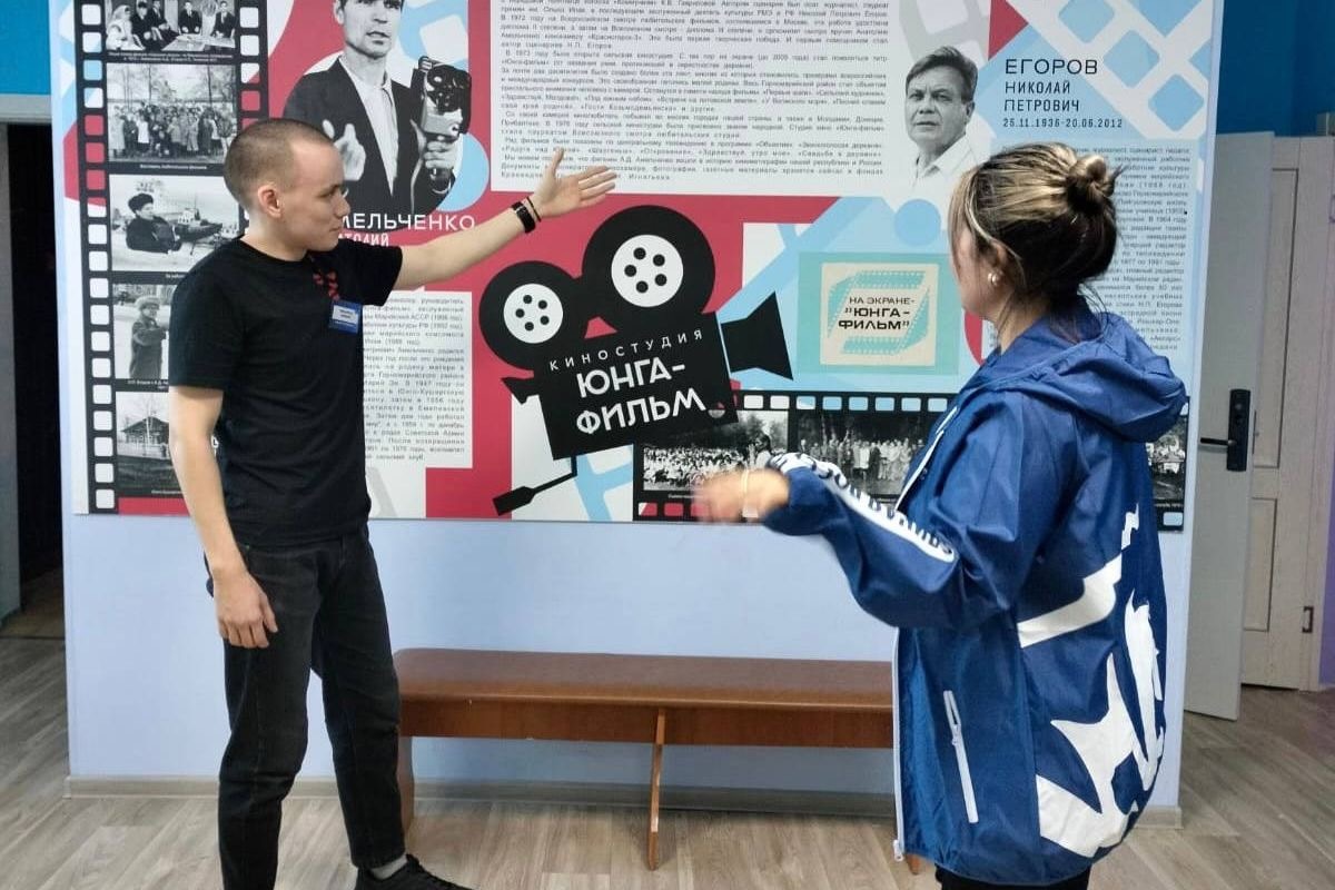 ПРЕДСТАВИТЕЛИ ГОРНОМАРИЙСКОГО МЕСТНОГО ОТДЕЛЕНИЯ ПАРТИИ «ЕДИНАЯ РОССИЯ» ПРОВЕРИЛИ РАБОТУ КИНОЗАЛА «ЮНГА-ФИЛЬМ»