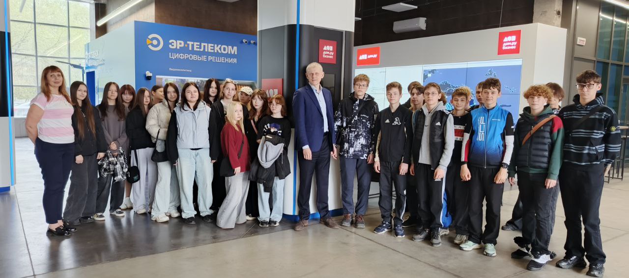 Школьники и студенты Пермского края познакомились с работой телеком-гиганта в рамках проекта «Цифровая Россия»
