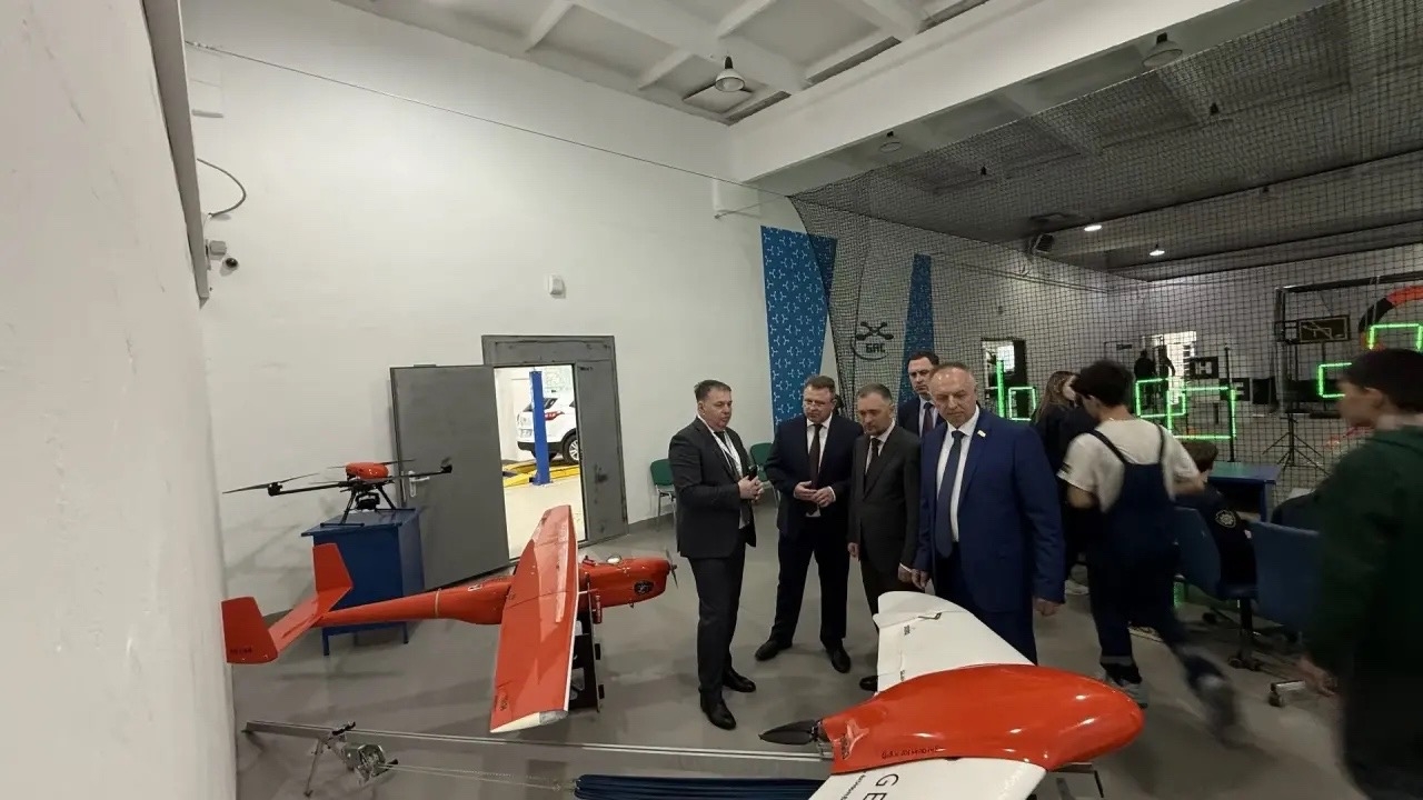 Владимир Ефимов обсудил применение БАС в промышленности Волгоградской области