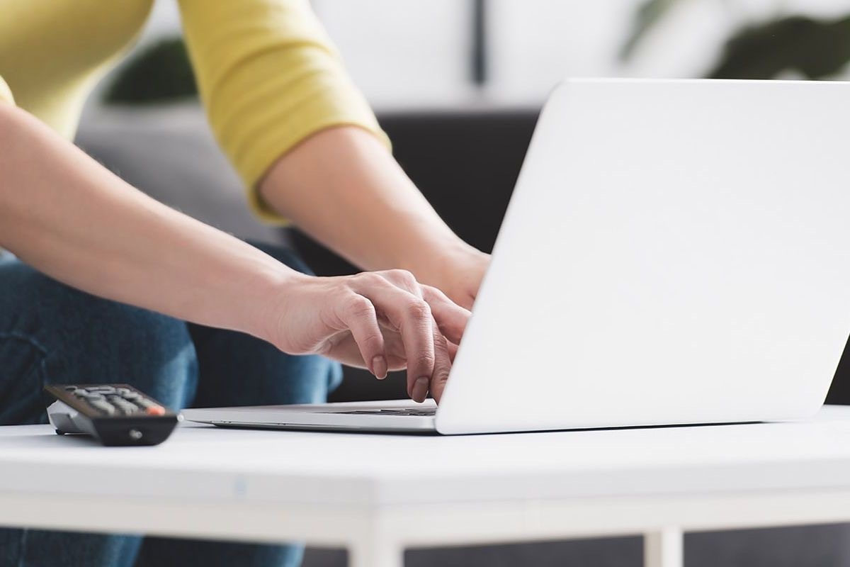 100% МАССОВЫХ СОЦИАЛЬНО ЗНАЧИМЫХ УСЛУГ ДОСТУПНО ОНЛАЙН