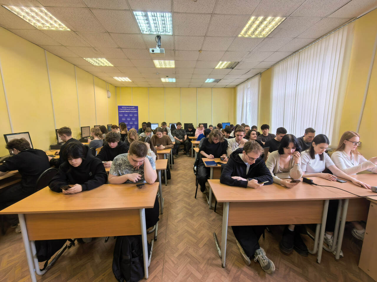 Студенты ВлГУ поучаствовали во Всероссийской акции «Цифровой диктант»
