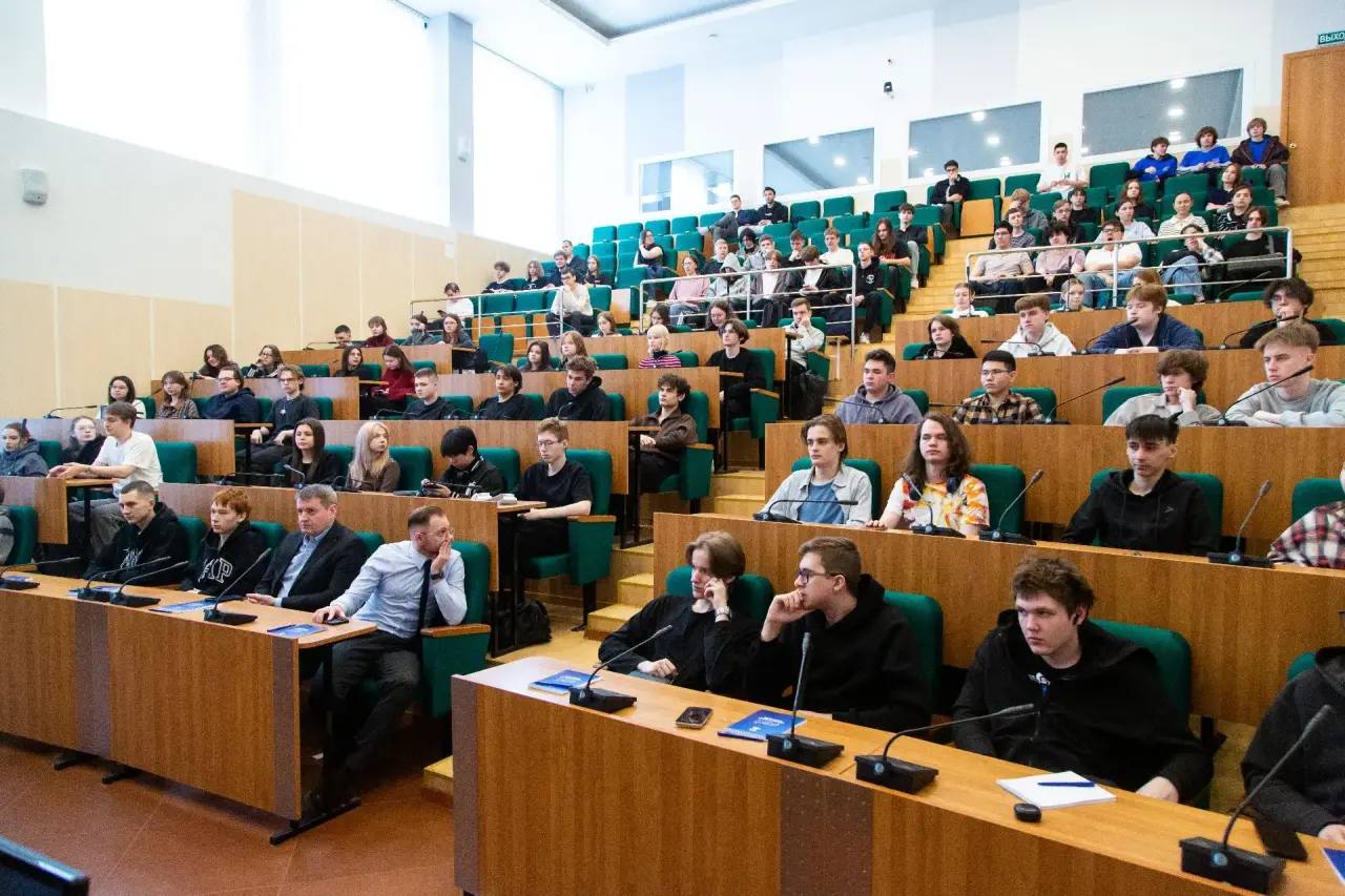 Студенты УрГЭУ прошли цифровой диктант