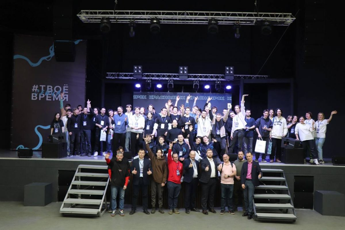 В Красноярске прошел городской хакатон «Pro-Техно. Сезон 2025»