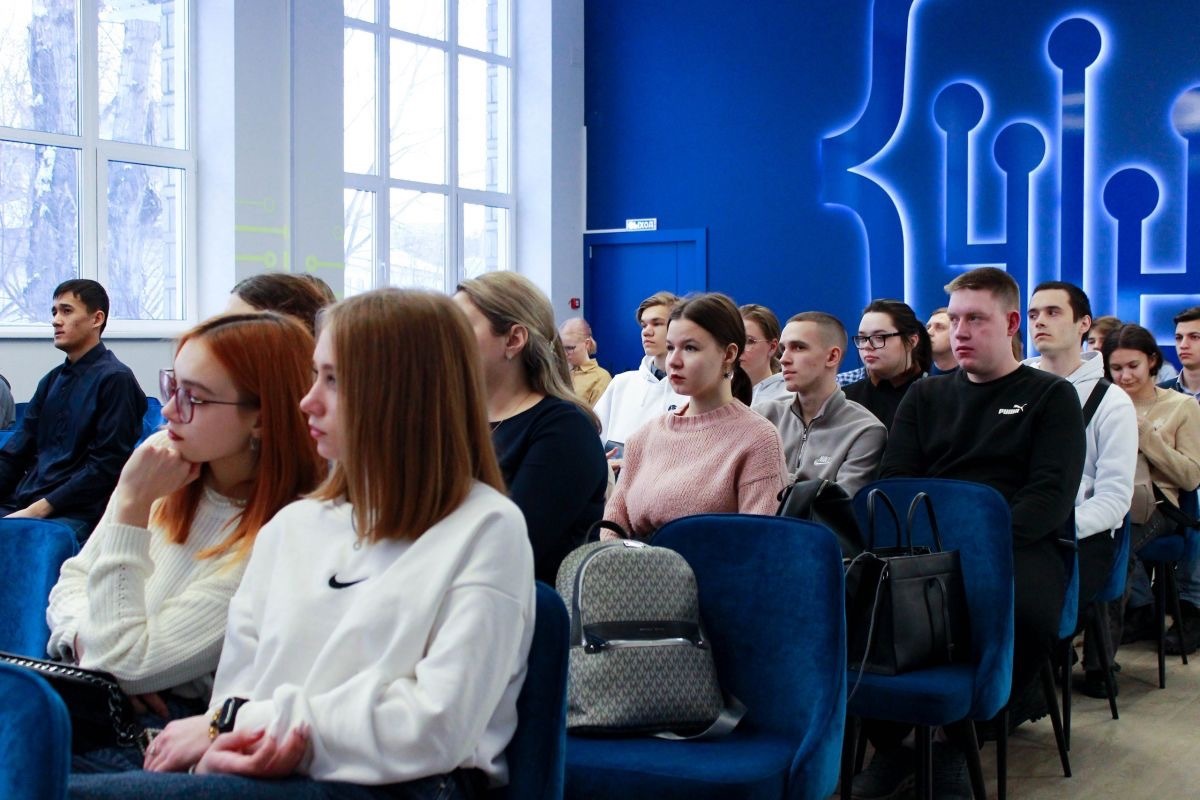 ПРИ СОДЕЙСТВИИ «ЕДИНОЙ РОССИИ» В НОВОСИБИРСКОЙ ОБЛАСТИ ЗАПУСТИЛИ ПРОЕКТ «ЦИФРОВЫЕ ВОЛОНТЕРЫ»