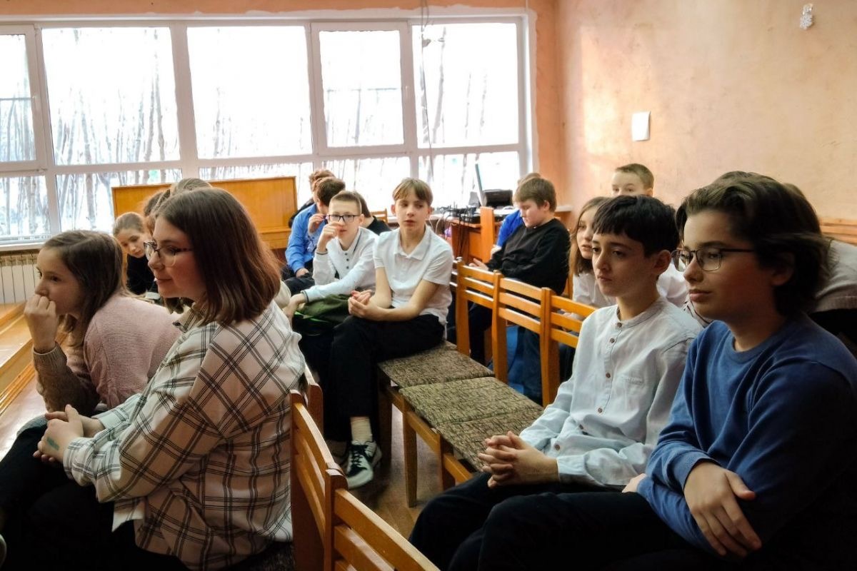 МУРМАНСКИМ ШКОЛЬНИКАМ НАПОМНИЛИ О ПРАВИЛАХ БЕЗОПАСНОСТИ В СЕТИ