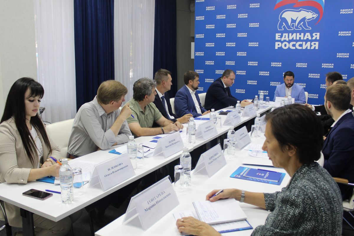 Евгений Дегтярев: партпроект «Цифровая россия» наладит связь между it-работодателями и донскими вузами